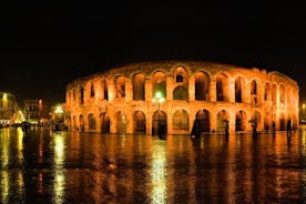 Excursão a pé histórica e escura de Verona
