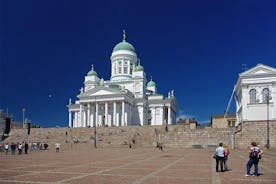 Helsinki walking tour with private local guide