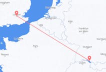 Flyreiser fra Friedrichshafen, Tyskland til London, England