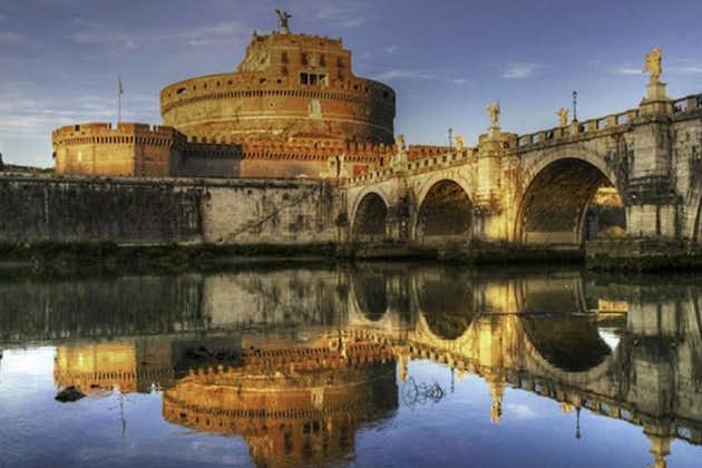 Roma oculta: Castel Sant'Angelo, Vía Apia y catacumbas tour privado 8 horas