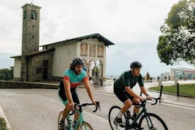 Tour en vélo de route de Ghisallo et Muro di Sormano