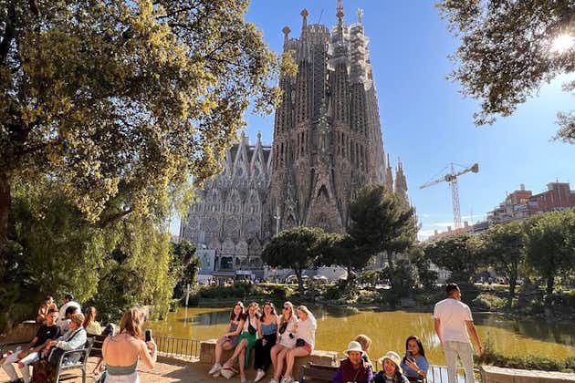 Journée complète à Barcelone : Sagrada Familia, Casa Vicens et La Pedrera