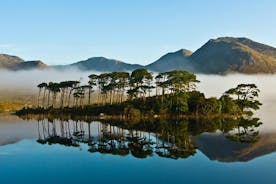 Connemara, Kylemore Abbey and Wild Atlantic Way tour from Galway