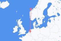 Flyg från Eindhoven till Ålesund