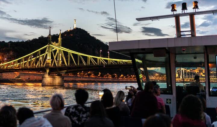 Danube River Night Cruise: Budapest, Hungary Sightseeing