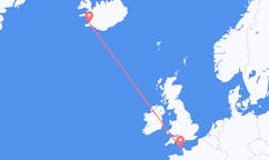 Flyreiser fra byen Alderney, Guernsey til byen Reykjavik, Island
