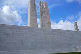 Private Canadian WW1 Vimy & Somme Battlefield Tour from Arras or Lille