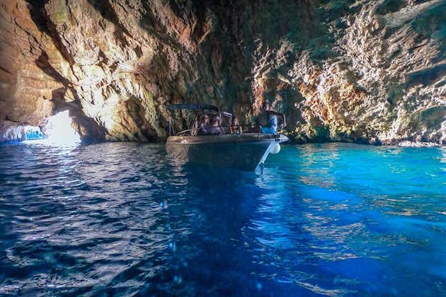 Ticket Tour: Cueva Azul, Isla Mamula, Túnel Submarino, Dama de las Rocas (3 horas)
