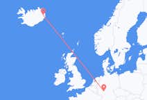 Vluchten van Egilsstaðir, IJsland naar Frankfurt, Duitsland