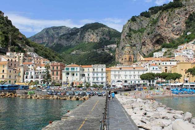 Transfer from Amalfi to Naples (1-8 PAX)