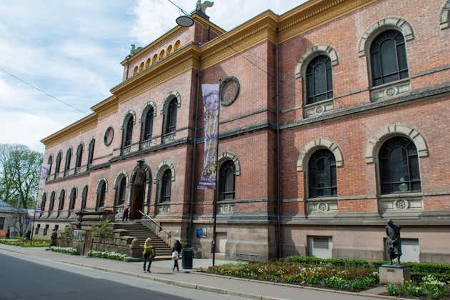 Photo of National Gallery in Oslo, Norway.
