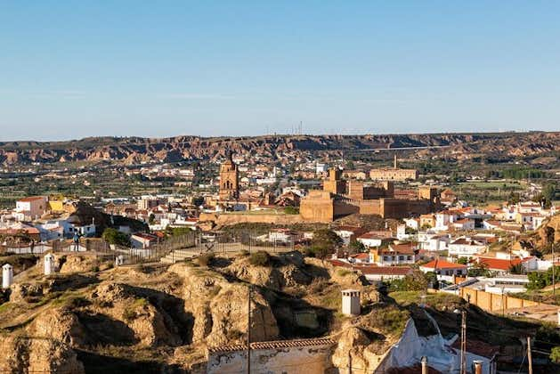 Grottes de Guadix Tropolis, château de Calahorra et désert de Tabernas