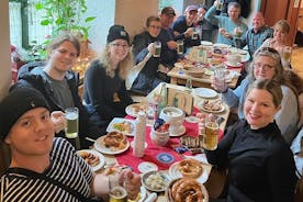 Almuerzo como un lugareño: el recorrido gastronómico ORIGINAL Viktualienmarkt ADEMÁS