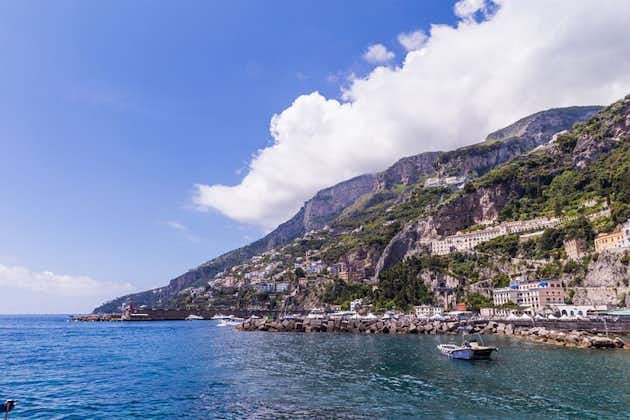Paseo en barco por la costa de Sorrento, Positano y Amalfi desde Nápoles - con visita a Ravello