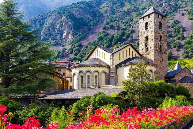 Andorra in einem Tag ab Barcelona, vorbei an Frankreich (privat, Abholung)