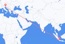 出发地 印度尼西亚出发地 雅加达目的地 意大利的里雅斯特的航班