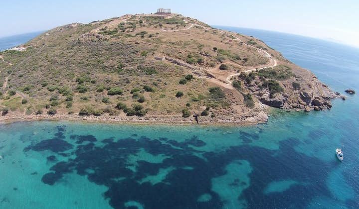 Private tour to Cape Sounio with exquisite meal at Vouliagmeni
