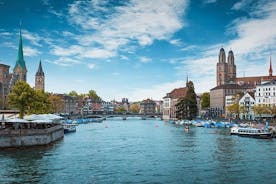 WOW Visite de Zurich : 6 heures sur la rive, sur l’eau, dans les airs.