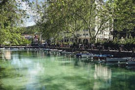 Touristic highlights of Annecy on a Half Day (4 Hours) Private Tour with a local