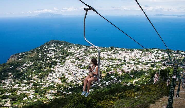  Capri에서 출발: 네이티브 투어 가이드와 함께 Blue Grotto 감상