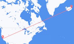 航班从美国蒙特雷市到埃伊尔斯塔济市，冰岛塞尔
