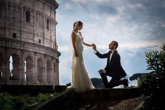 Honeymooners Rome Tour with Professional Photographer and Driver