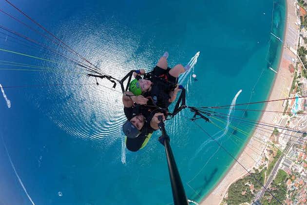 Paragliding tandemflyvning - Budva Becici-stranden