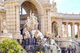 Eksklusiv privat guidet tur gjennom Marseilles arkitektur med en lokal