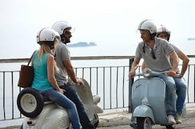 Vespa의 나폴리 개인 관광 투어