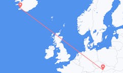 Fly fra byen Bratislava, Slovakiet til byen Reykjavik, Island