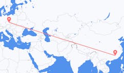 Flyreiser fra Ganzhou, Kina til Pardubice, Tsjekkia