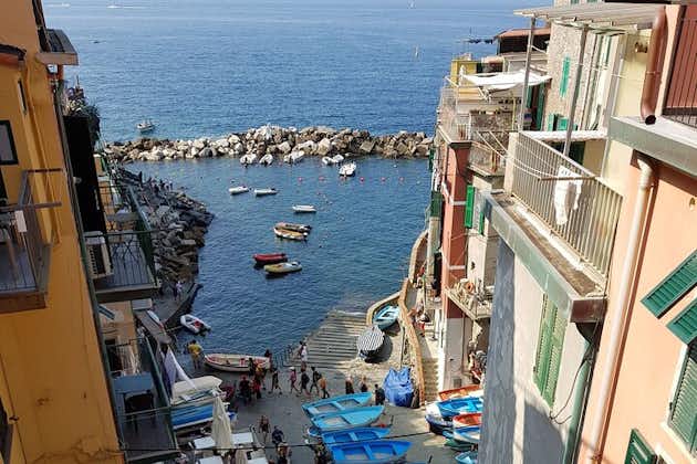 Cinque Terre Private Day Tour from Rome