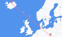 Fly fra byen Ostrava, Tjekkiet til byen Akureyri, Island