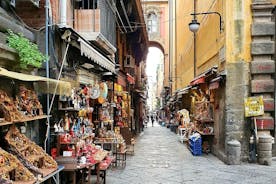 ナポリ：地下ナポリの市内中心部ウォーキング ツアー