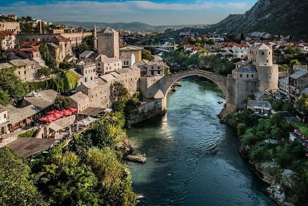 Transfert privé de l'aéroport de Mostar (OMO) à Srebrenica
