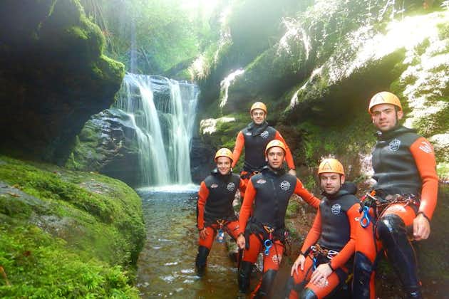 Canyoning Experience in Vega de Pas
