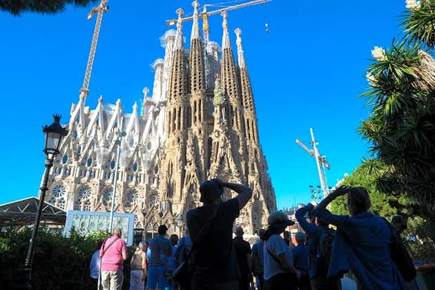 Ensisijainen pääsy: Barcelonan kiertueen paras, mukaan lukien Sagrada Familia