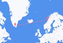 ノルウェーのから サンドネショエン、グリーンランドのへ ナルサルスアクフライト