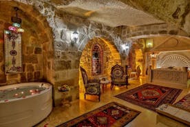 3 Tage mit 2 Übernachtungen Kappadokien mit Höhlensuite-Hotel