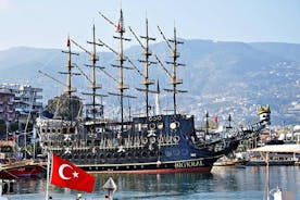 Pirate Ship with Alanya City visit with lunch and drinks
