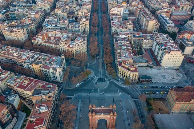 Barcellona architettonica: tour privato con un esperto locale