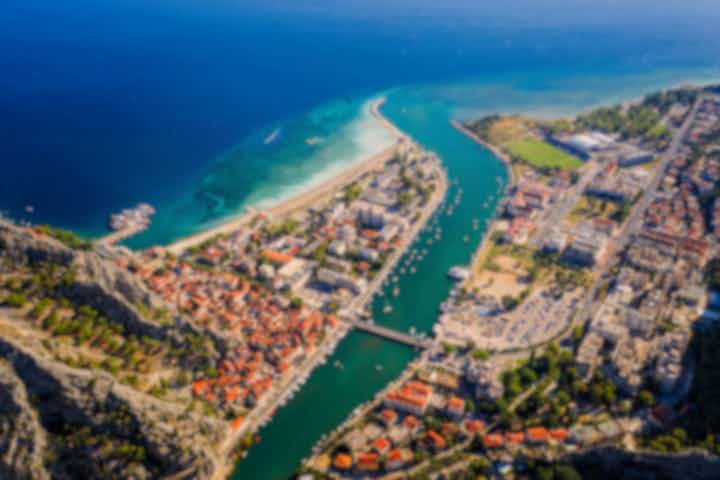 Las mejores vacaciones en la playa en Omiš, Croacia