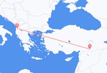 出发地 土耳其从 桑尼乌法目的地 阿尔巴尼亚地拉那的航班