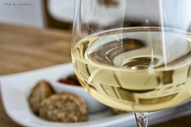  Dégustation de vins et accords mets à Santorin: goûtez à la bonne vie à Santorin