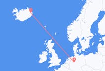 出发地 冰岛埃伊尔斯塔济目的地 德国帕德博恩的航班