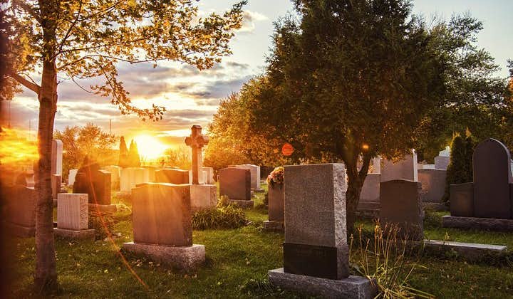 Chisinau Ghost Tour in Cemeteries