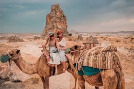 Viaje de 3 días a Capadocia que incluye safari en camello y paseo en globo