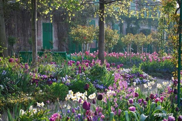 Privérondleiding door het huis en de tuinen van Claude Monet in Giverny in het Russisch