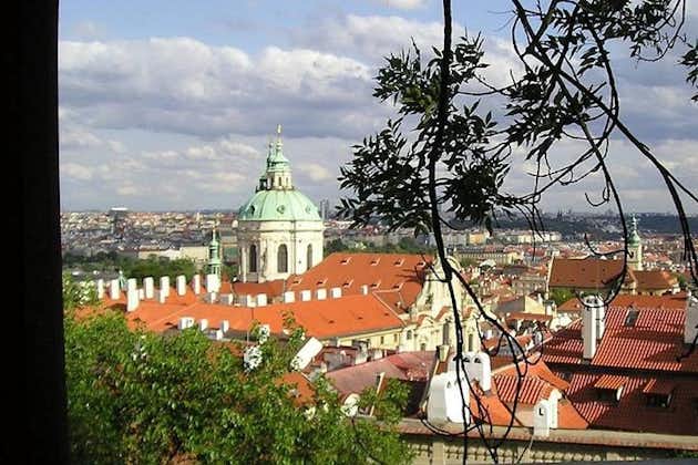Votre propre guide pour le circuit du couronnement de Prague