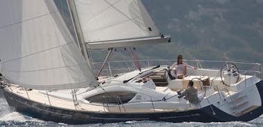 Luxury Sailing Experience Day mit Champagner und Mittag- oder Abendessen